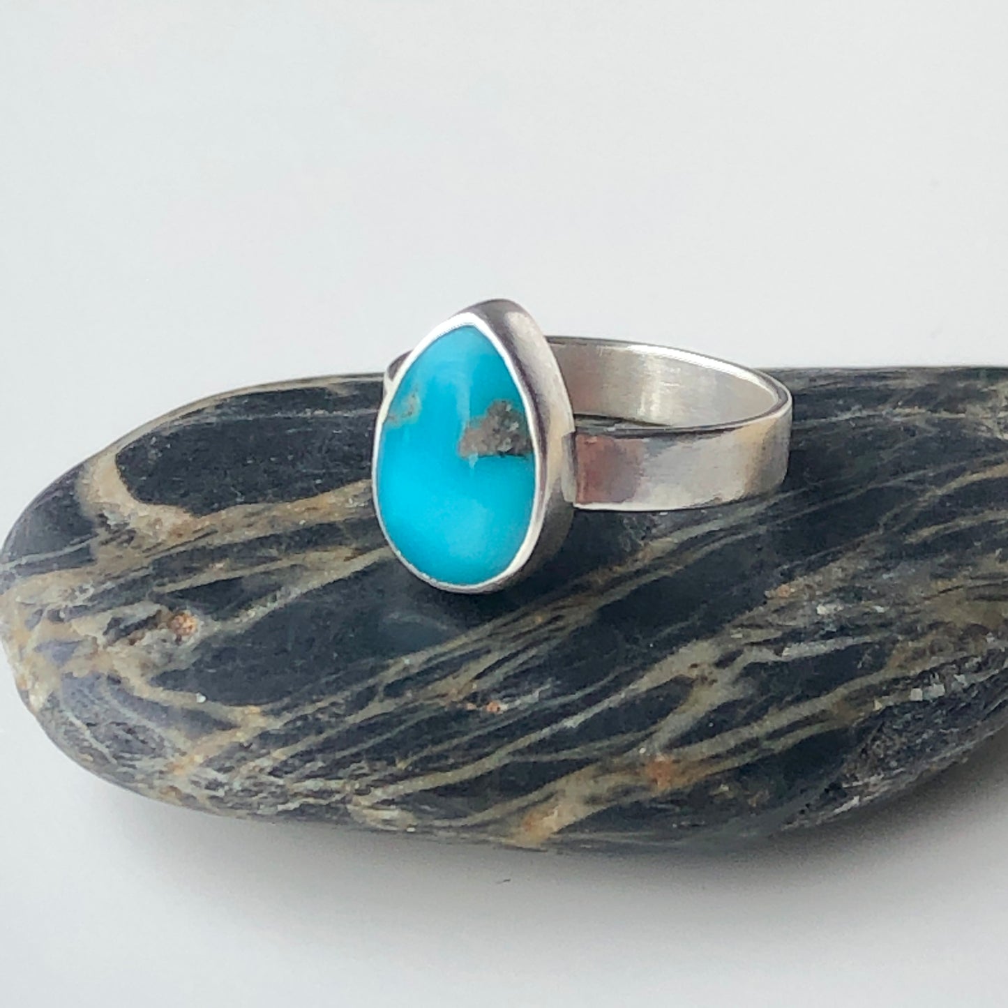 Teardrop Turquoise and Silver Ring - Size 7 1/4