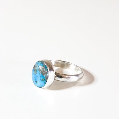 Oval Turquoise and Silver Ring, Size 7.5