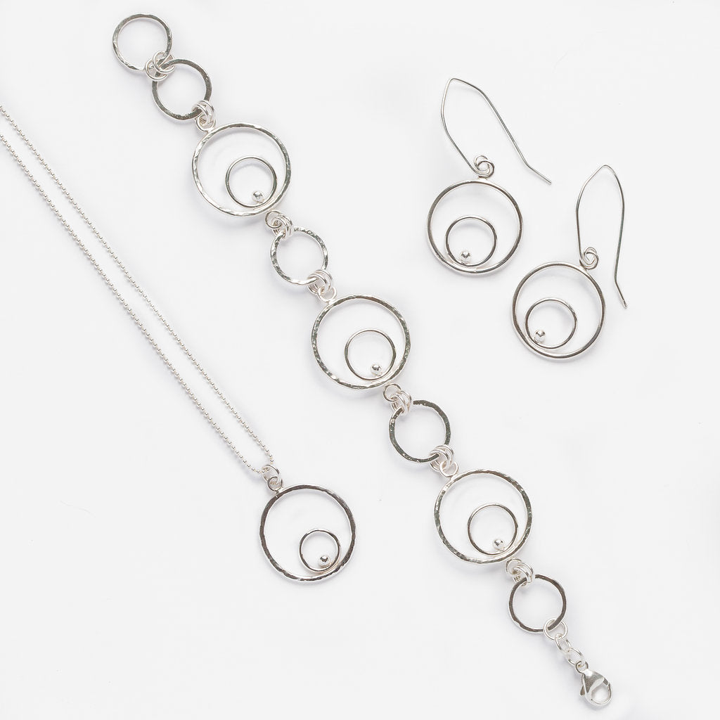 Silver circle dangle earrings with link bracelet and necklace