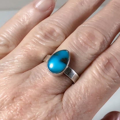Teardrop Turquoise and Silver Ring - Size 7 1/4